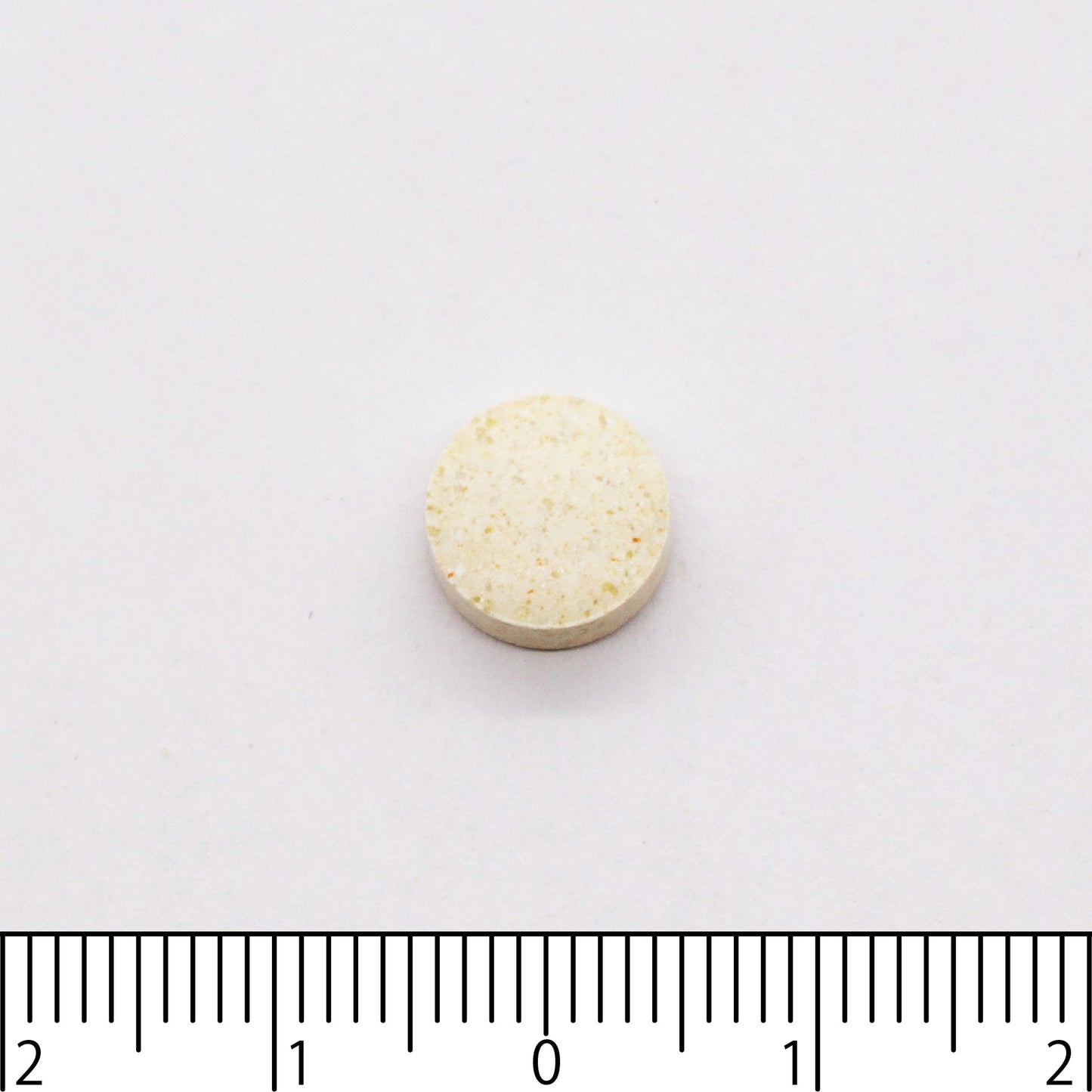 体に必要な25種の成分をバランスよく含有。偏食しがちな方や外食の多い方をはじめ、健康づくりの基本に毎日摂りたいベースサプリメントです。
